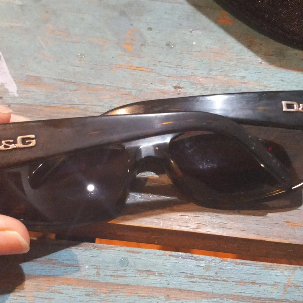 Dolce & Gabbana sunglasses - Picture 15 of 16